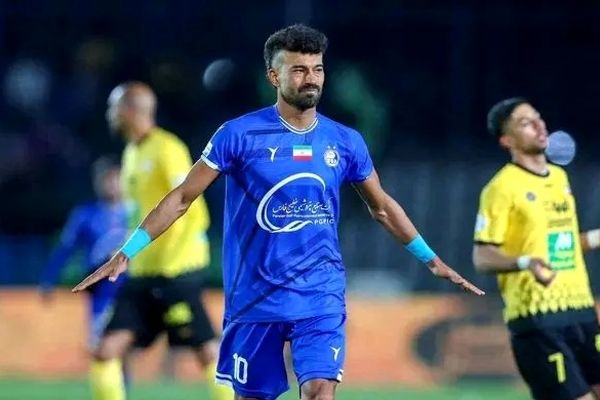 رامین رضاییان از استقلال می‌رود؟