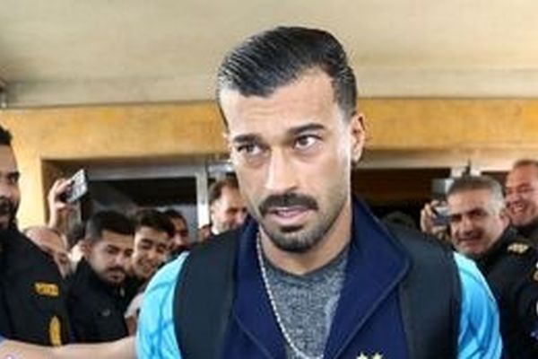 اولین واکنش رامین رضاییان به جدایی از استقلال: صحبتی که آقای ساپینتو انجام داده، درست نیست!