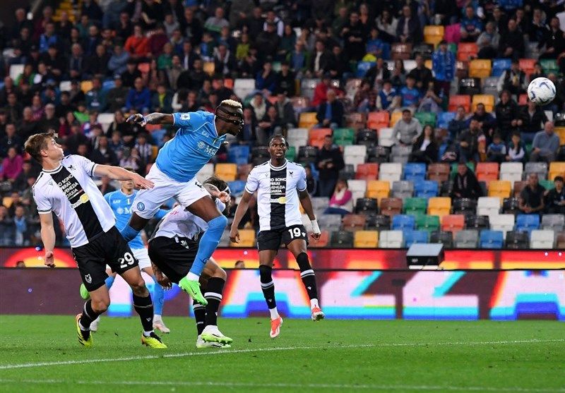 فرار شاگردان کاناوارو از شکست خانگی مقابل ناپولی
