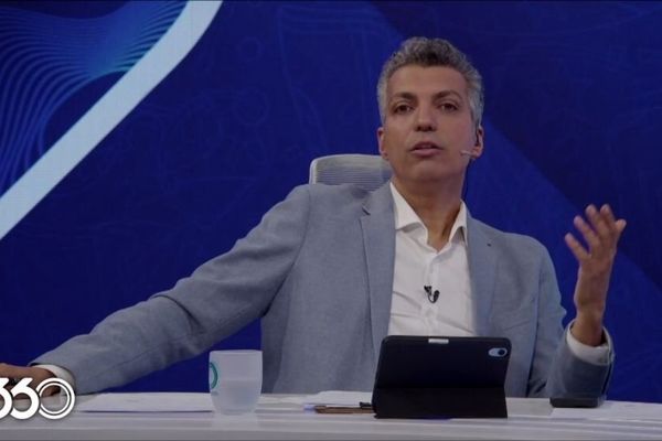 فردوسی‌پور جواب شمسایی را داد؛ دین و ایمان فقط برای شما نیست آقای محترم