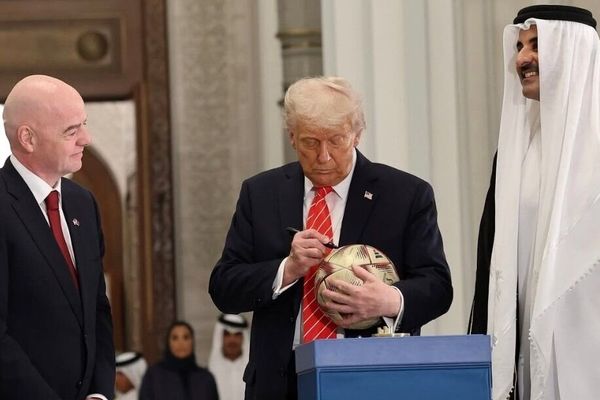 ببینید/ خودکار امیر قطر سر ناسازگاری با ترامپ گذاشت