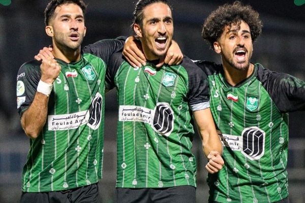 جدول هفته دهم لیگ برتر فوتبال ایران/ چادرملو در صدر، پرسپولیس سوم، تراکتور هشتم