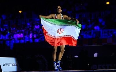 رحمان بی رحم بهترین کشتی‌گیر آزاد ۲۰۲۵ شد