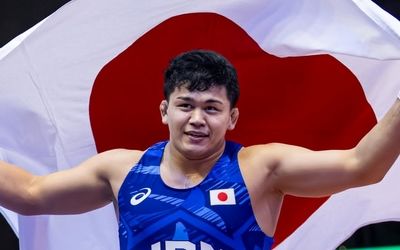 آرش ایرانی از ژاپن بهترین کشتی‌گیر جهان شد