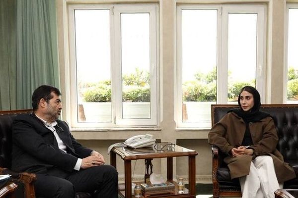 ناهید کیانی با وزیر ورزش دیدار کرد 