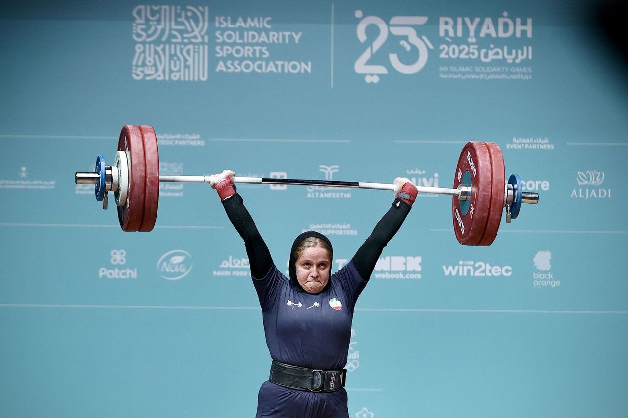 مهسا بهشتی: درس می‌خوانم و داروساز می‌شوم