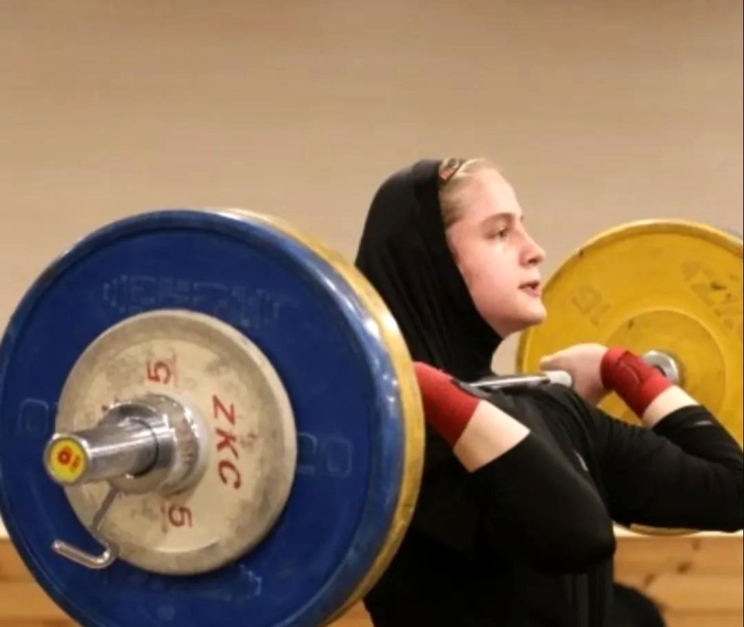 یک طلا و ۲ برنز مهسا بهشتی در وزنه برداری