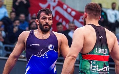 بازگشت افسانه؛ واکنش فدراسیون جهانی کشتی به بازآمدن حسن یزدانی بعد از ۵۰۰ روز