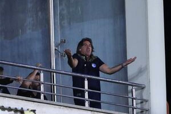 فریادهای ساپینتو در رختکن پس از تساوی استقلال برابر شمس آذر