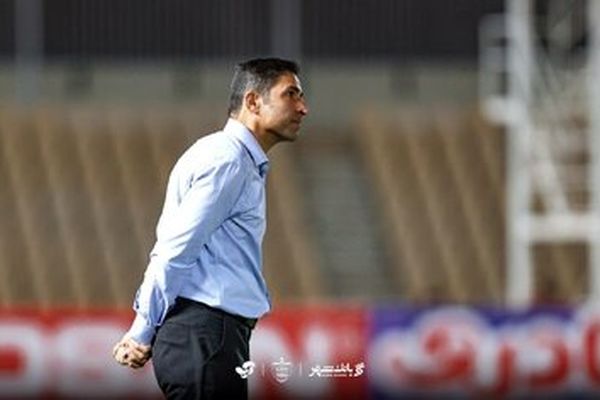 هاشمیان در تختی حیاکن، رهاکن شنید