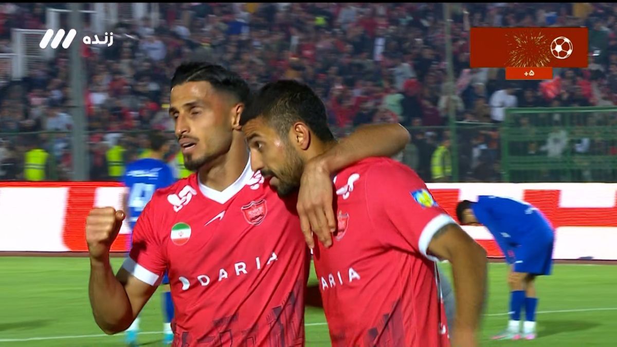 ببینید/ گل سوم و تماشایی پرسپولیس به استقلال خوزستان توسط کاظمیان در دقیقه ۲+۹۰