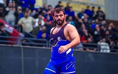 لایک عجیب حسن یزدانی در اینستاگرام!