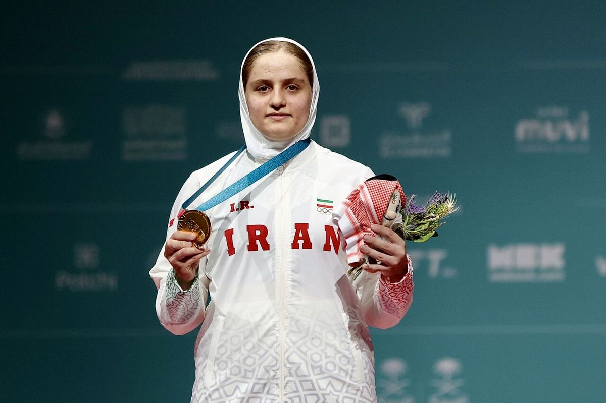 مهسا بهشتی: خودم درس می‌خوانم و دکتر می‌شوم