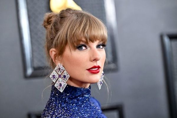 تیلور سوئیفت با ستاره فوتبال ازدواج کرد