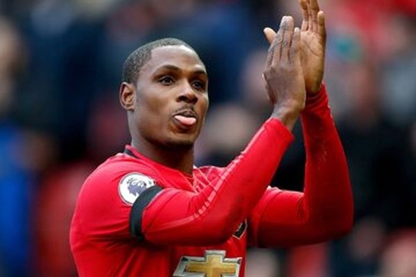 مهاجم سابق منچستریونایتد در لیست پرسپولیس؛ سرخ‌ها به‌دنبال انفجار یک بمب