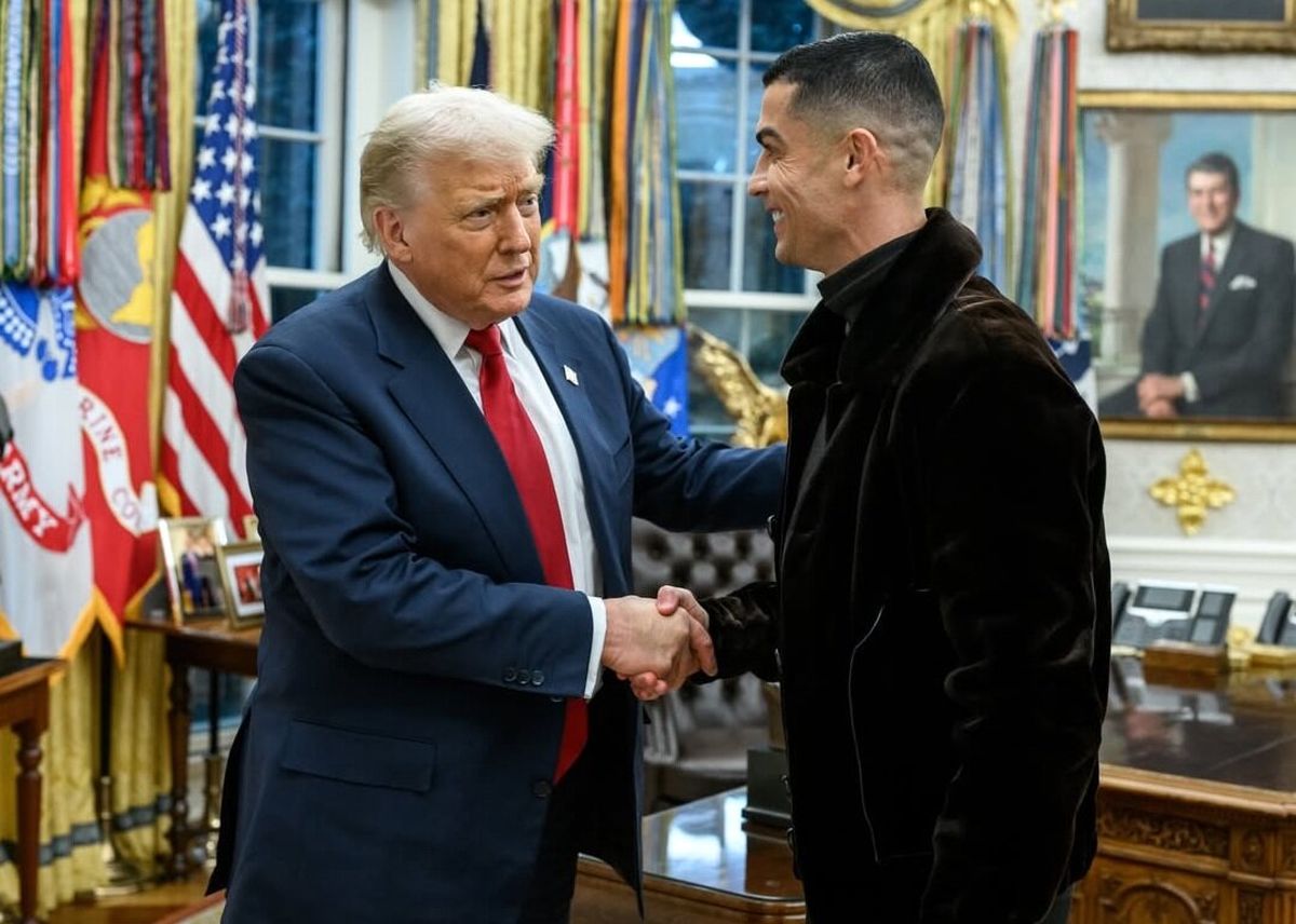 توضیح ترامپ به رونالدو از بمباران مراکز هسته‌ای ایران با جنگنده‌های B2