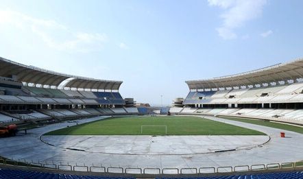 احتمال برگزاری داربی تهران در ورزشگاه پارس شیراز

