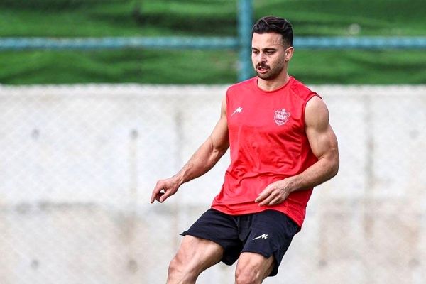 عضلات شگفت‌انگیز ستاره پرسپولیس