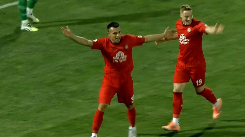 بازگشت حسین‌زاده به صدر جدول گلزنان لیگ