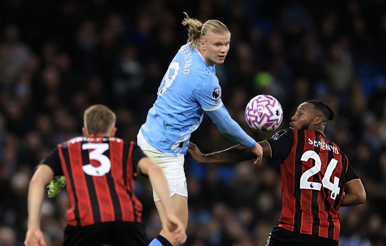 تحقیر بچه غول مقابل غول بزرگ!