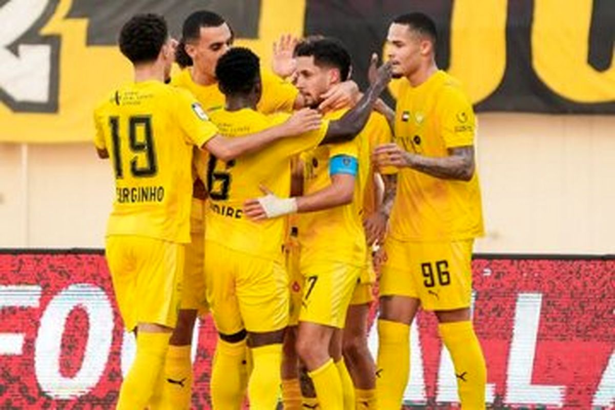 الوصل همچنان می تازد/ پس از ۷ گله شدن استقلال، فرهاد مجیدی هم کم آورد