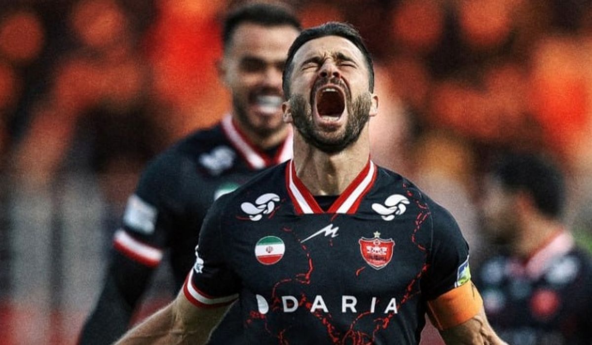 
ببینید/ گل اول پرسپولیس به مس رفسنجان توسط سروش رفیعی