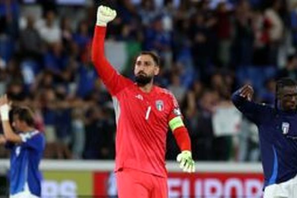 بهترین دروازه‌بان جهان انتخاب شد