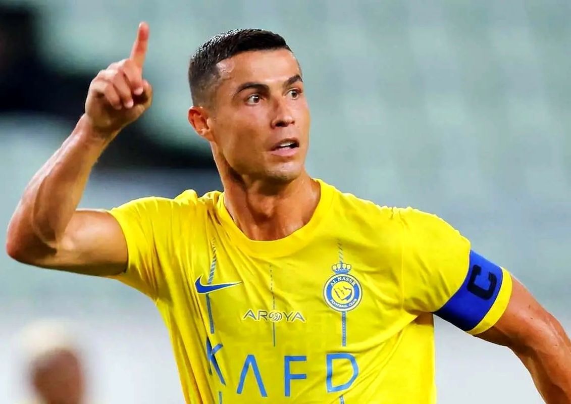 عبای فاخر عربی بر قامت کریستیانو رونالدو