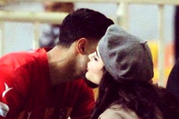 قرار عاشقانه تازه داماد فوتبال ایران و همسرش در یک پیروزی شیرین 